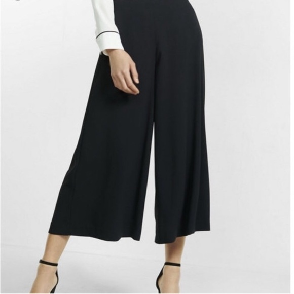 Express Pants - NWT Express Black Culottes High Rise SIZE 12